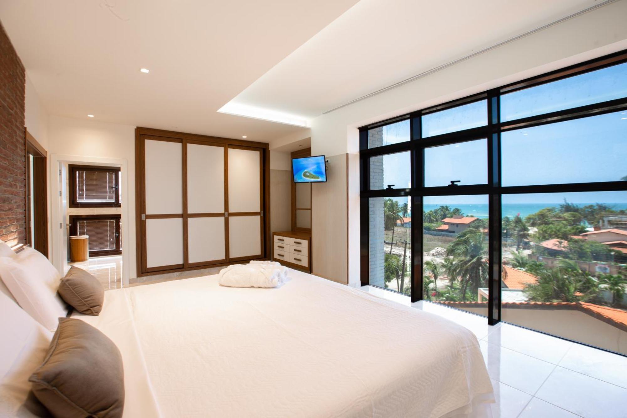 Tango Hotel